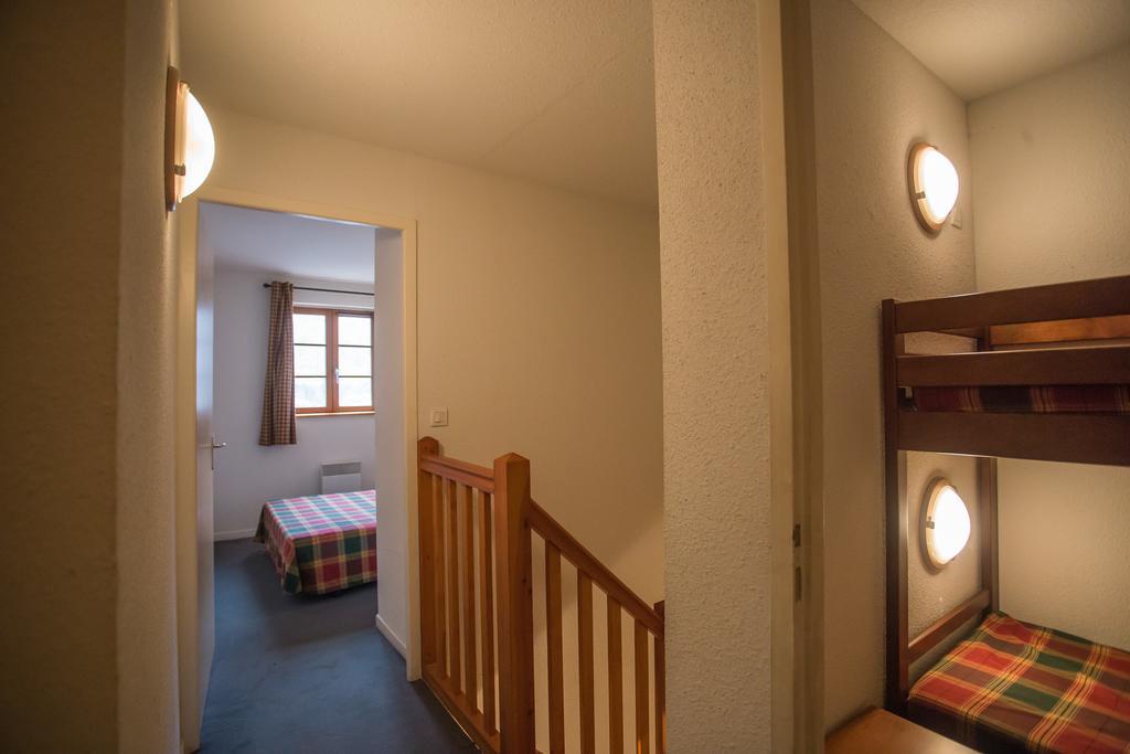 Residence Nemea Les Chalets D'Estive Cauterets Rum bild