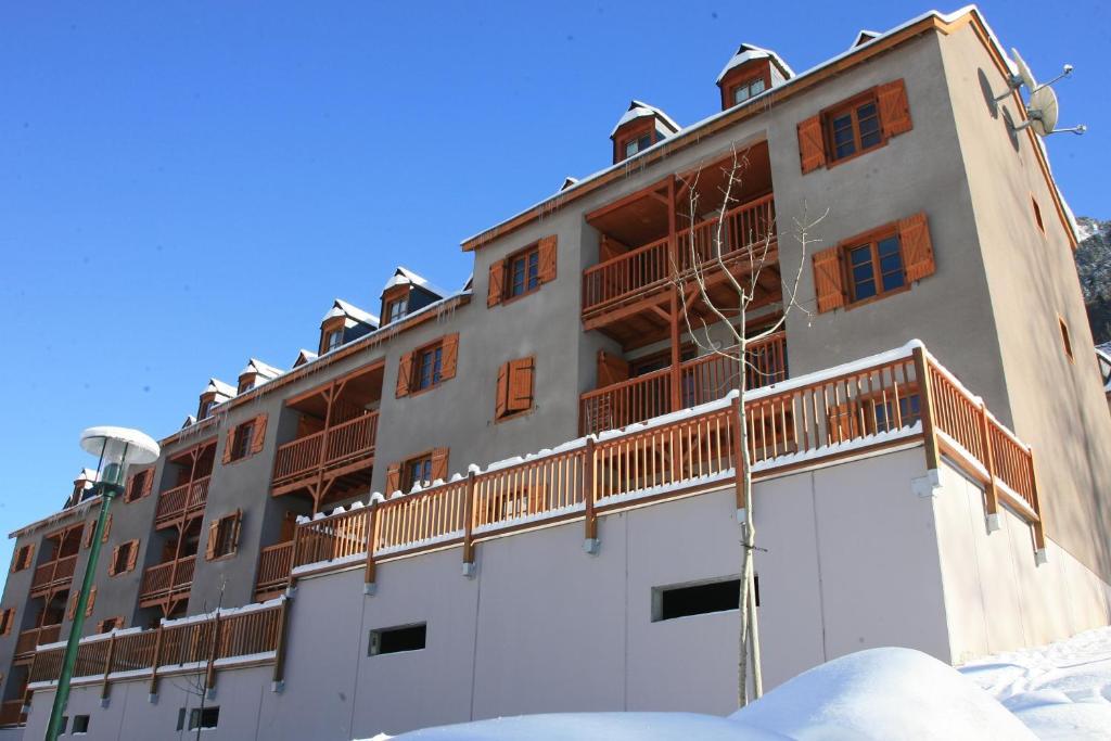 Residence Nemea Les Chalets D'Estive Cauterets Exteriör bild