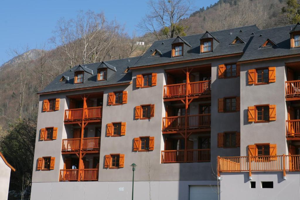Residence Nemea Les Chalets D'Estive Cauterets Exteriör bild