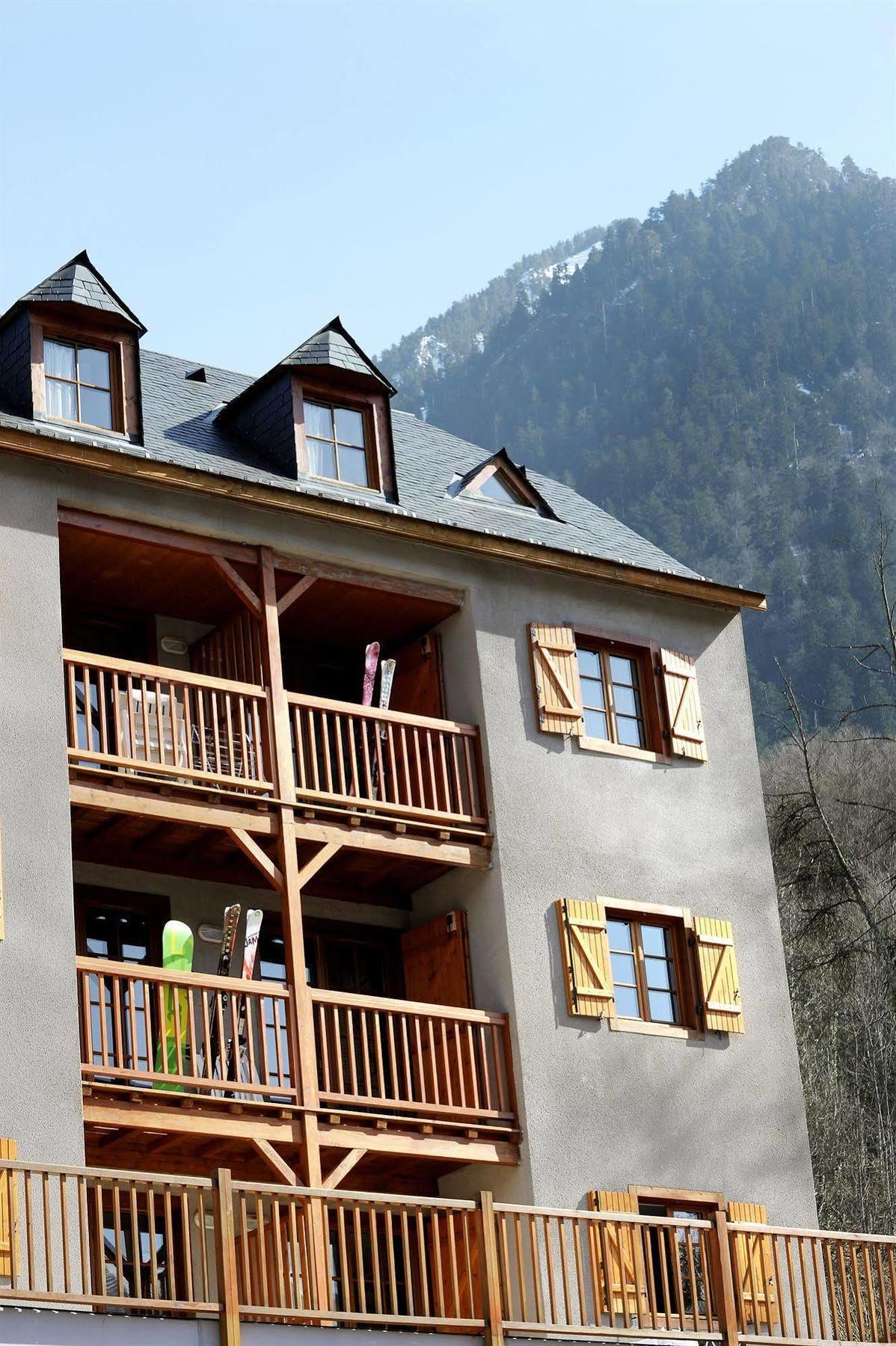 Residence Nemea Les Chalets D'Estive Cauterets Exteriör bild