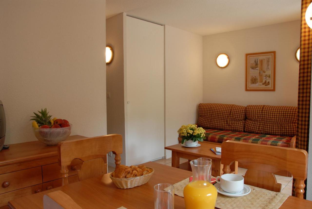 Residence Nemea Les Chalets D'Estive Cauterets Rum bild